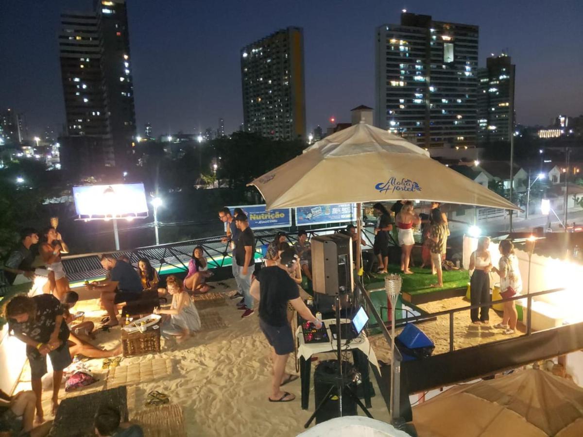 Aloha Hostel Форталеза Экстерьер фото